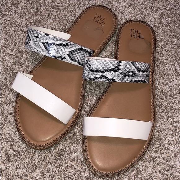 time and tru white sandals
